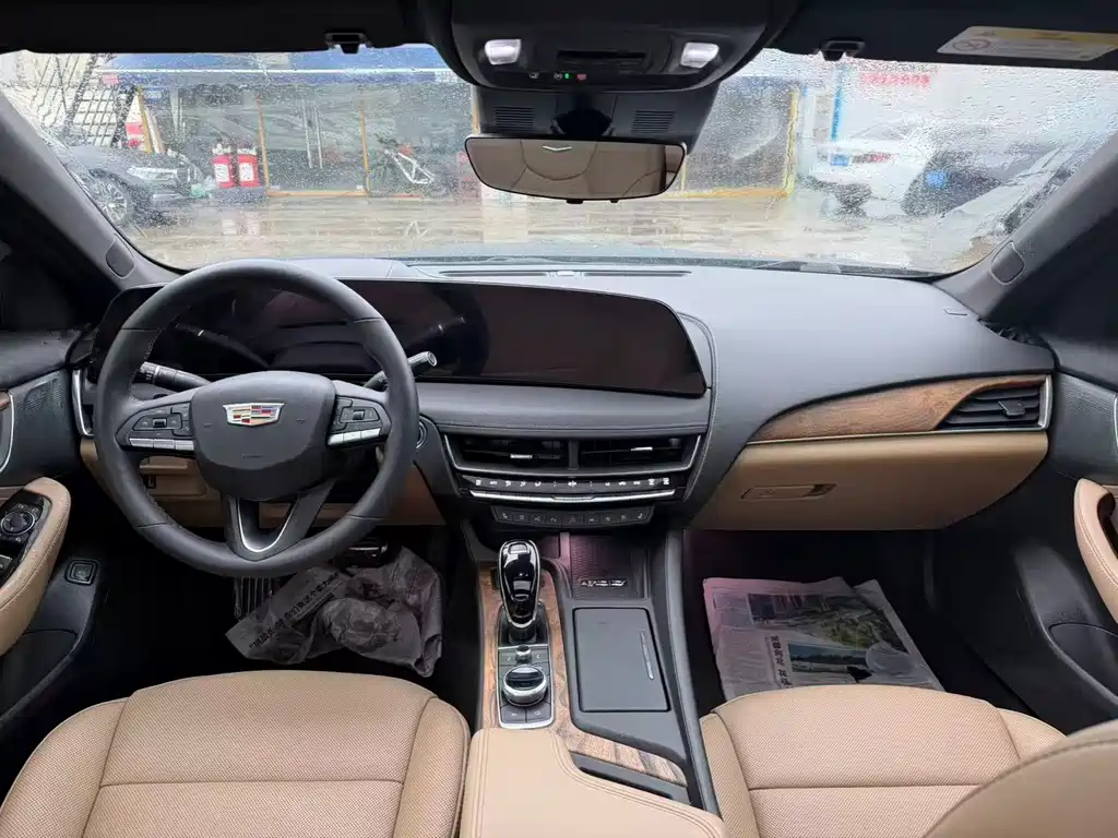 Cadillac CT5 2024 28T Premium Model купить на сайте DeffCars