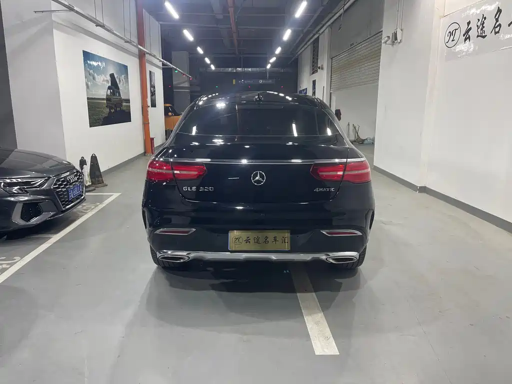 Mercedes-Benz GLE Coupe 2015 GLE 320 4MATIC Coupe SUV купить на сайте DeffCars
