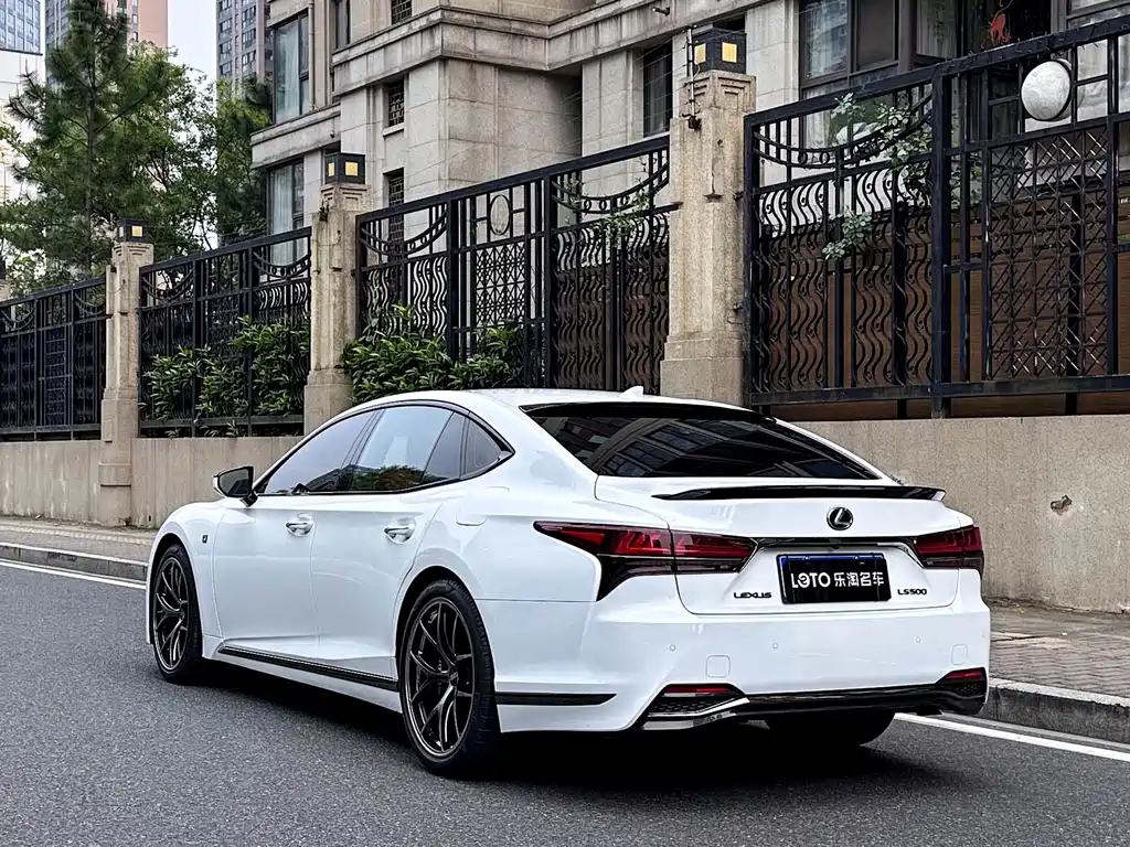 Lexus LS 2020 500h F SPORT National VI купить на сайте DeffCars