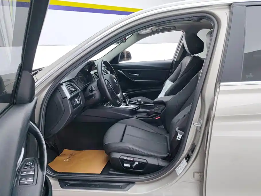 BMW 3 Series 2018 320Li Fashion Model купить на сайте DeffCars