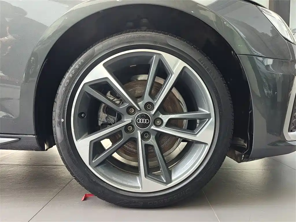 Audi A4L 2022 40 TFSI Fashionable and Dynamic купить на сайте DeffCars