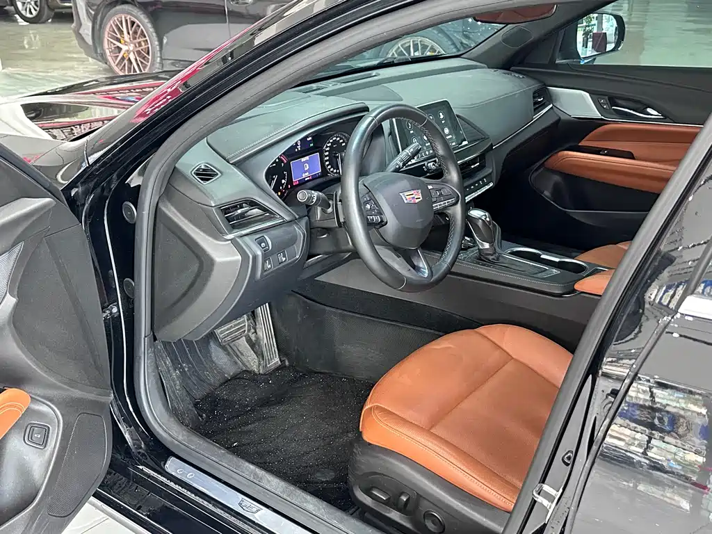 Cadillac CT4 2022 28T luxury model купить на сайте DeffCars