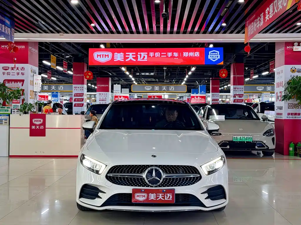 Mercedes-Benz A-Class 2022 Facelift Three A 200 L Sports Sedan Fashionable купить на сайте DeffCars