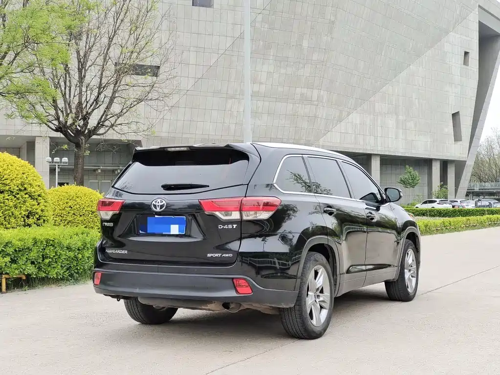 Highlander 2018 2.0T four-wheel drive luxury version, 7 seats, National VI купить на сайте DeffCars