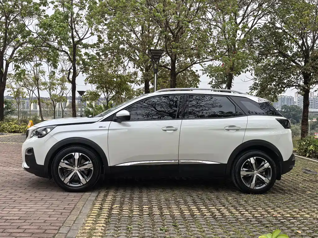 Peugeot 4008 2017 380THP Elite Edition купить на сайте DeffCars