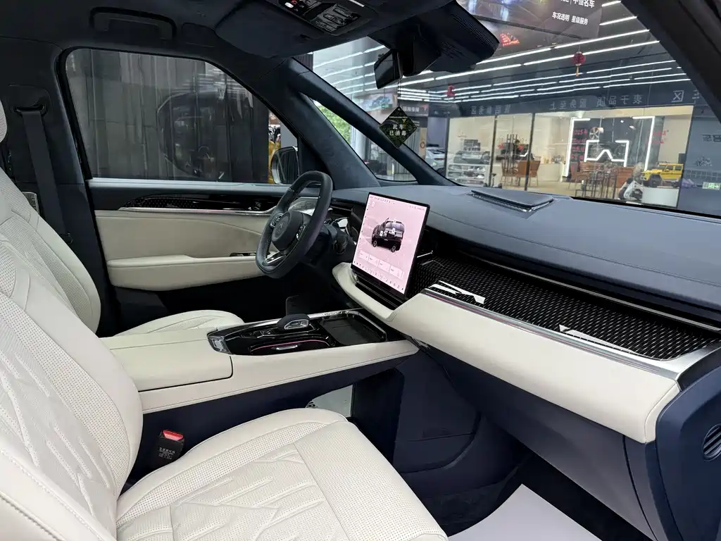 Jikrypton 009 2024 six-seat executive version four-wheel drive 108kWh купить на сайте DeffCars