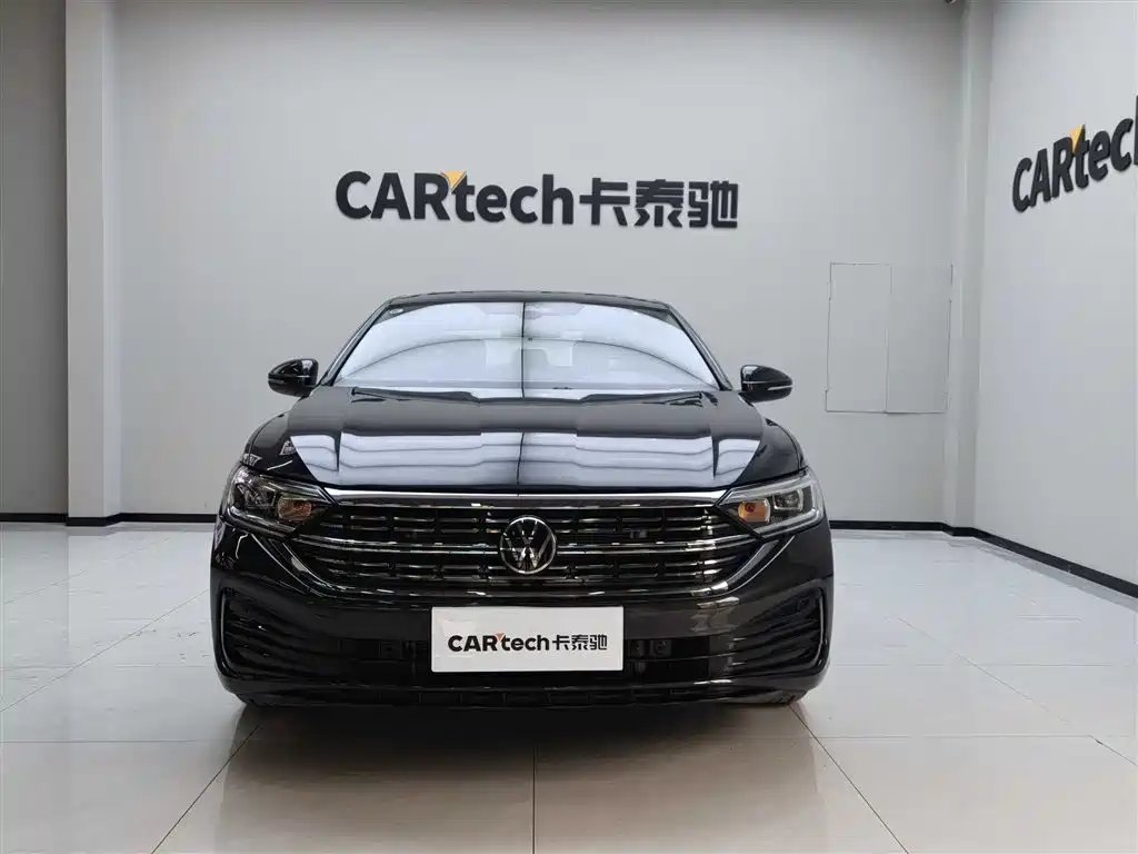 Sagitar 2025 facelift 300TSI DSG transcendent version купить на сайте DeffCars