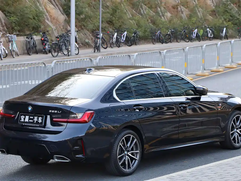 BMW 3 Series 2025 325Li M Sports Package купить на сайте DeffCars