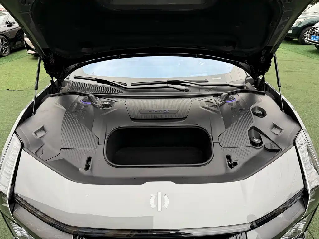 Gaohe HiPhi Z 2023 five-seater version купить на сайте DeffCars