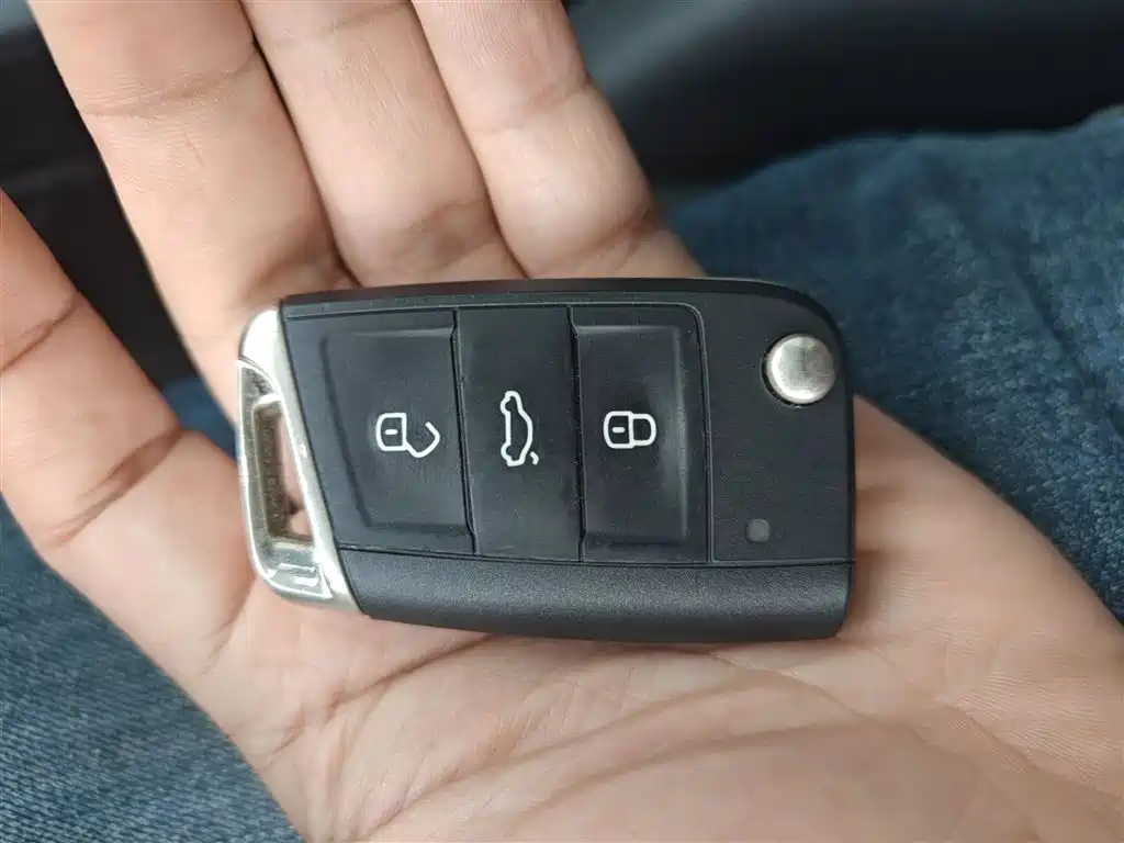 Bora 2021 1.5L Automatic Elite Intelligent Edition купить на сайте DeffCars
