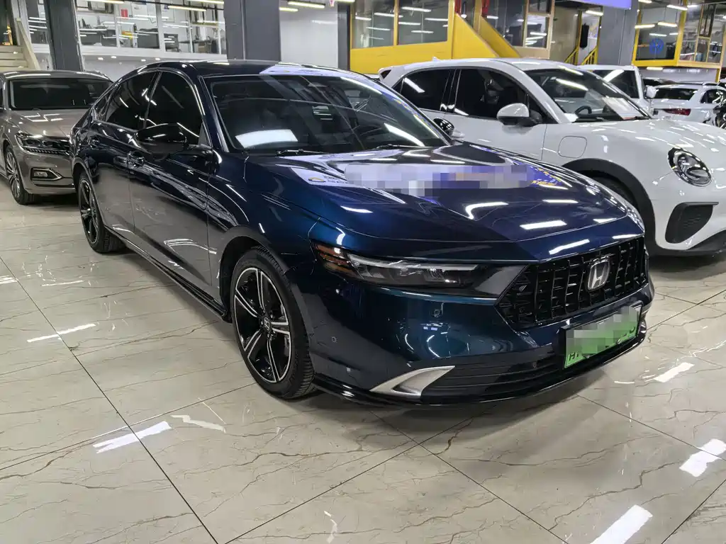 Accord New Energy 2023 2.0L e:PHEV flagship version купить на сайте DeffCars