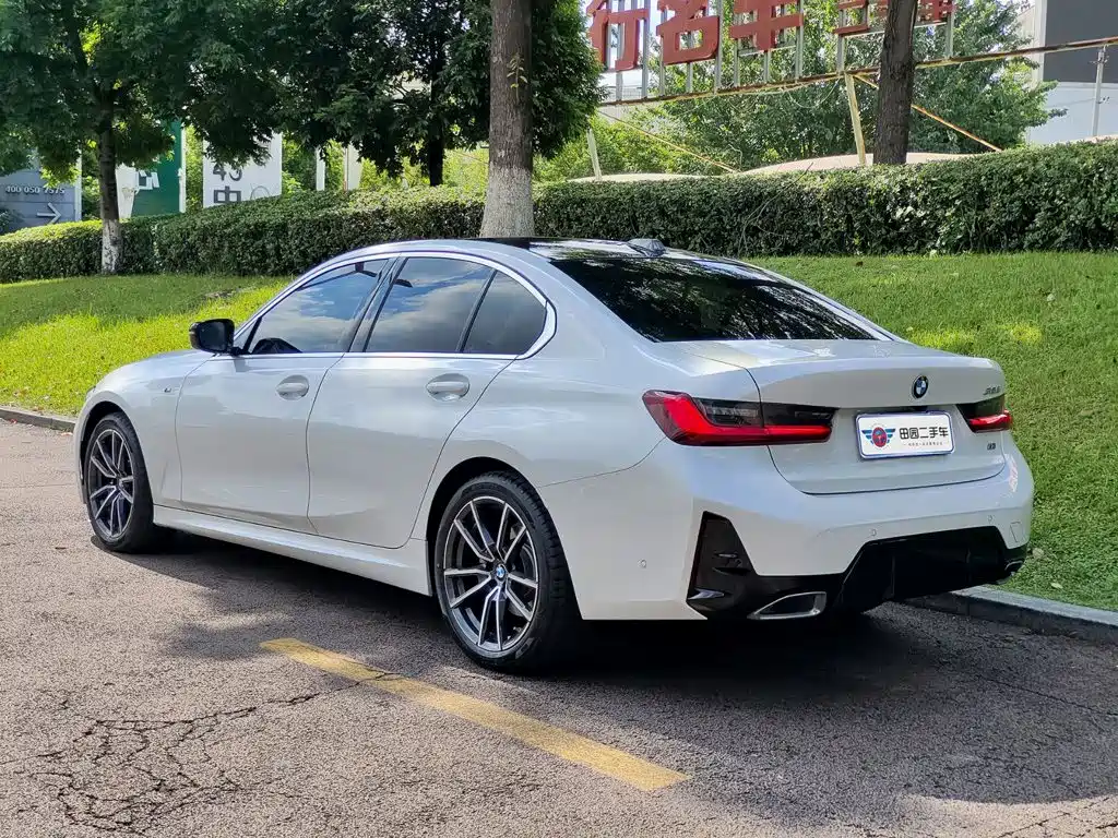 BMW 3 Series 2025 325i M Sports Package купить на сайте DeffCars