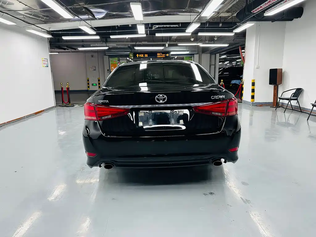 Crown 2018 2.0T Fashion Edition купить на сайте DeffCars