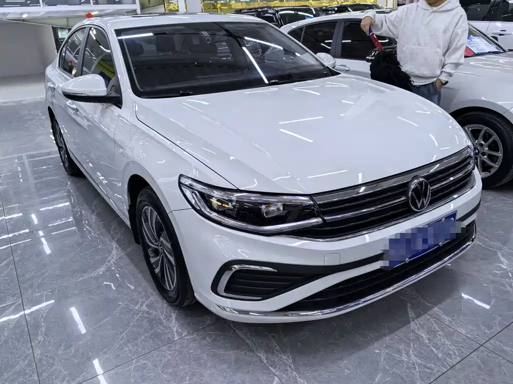 Bora 2024 200TSI DSG Yuexing Edition купить на сайте DeffCars