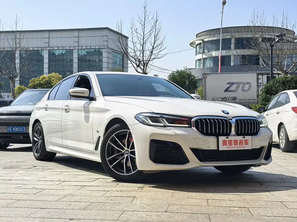 BMW 5 Series (Imported) 2021 525i M Sports Package купить на сайте DeffCars