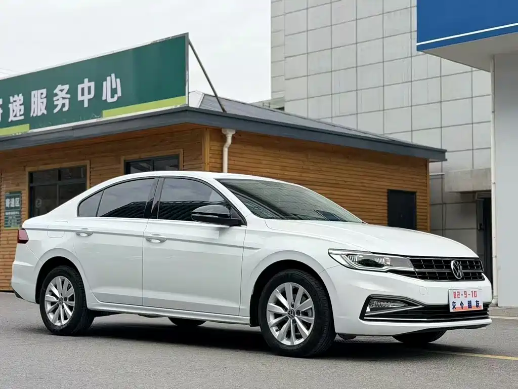 Bora 2021 1.5L Automatic Fashion Smart Connected Edition купить на сайте DeffCars
