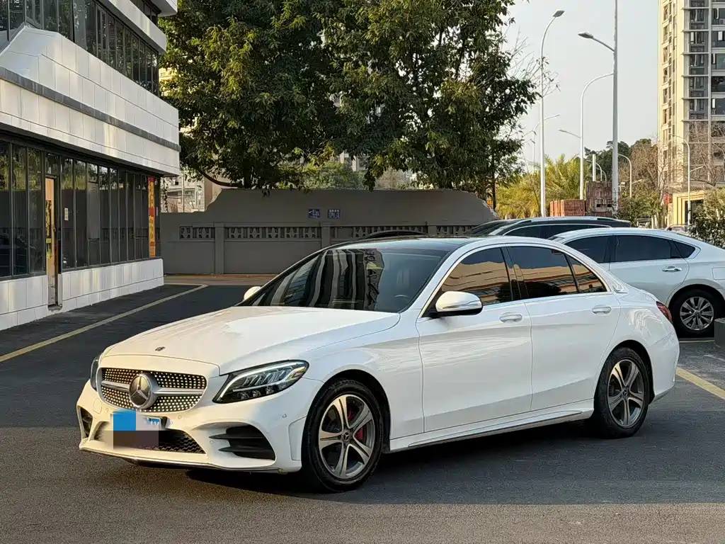 Mercedes-Benz C-Class 2020 C 260 L Sports Edition купить на сайте DeffCars