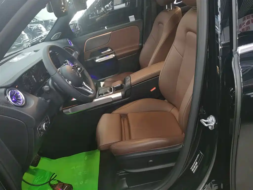 Mercedes-Benz GLB 2023 GLB 220 Dynamic купить на сайте DeffCars