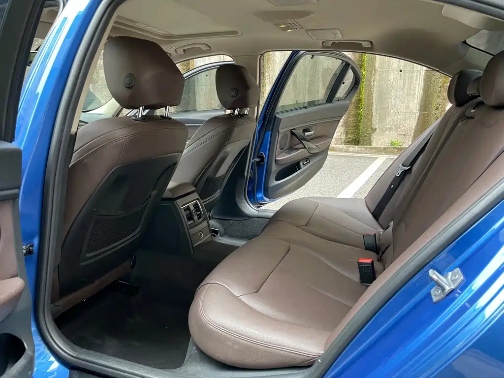 BMW 3 Series 2018 320Li Leading M Sports Package купить на сайте DeffCars