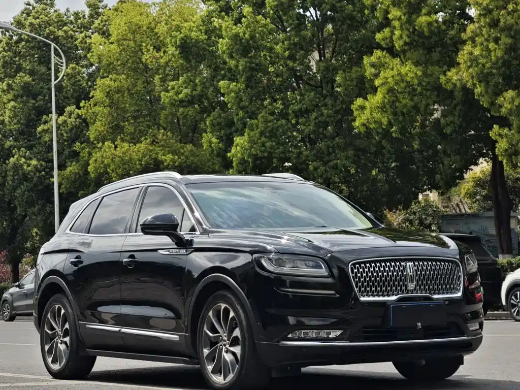 Voyager 2021 2.0T four-wheel drive elegant version купить на сайте DeffCars