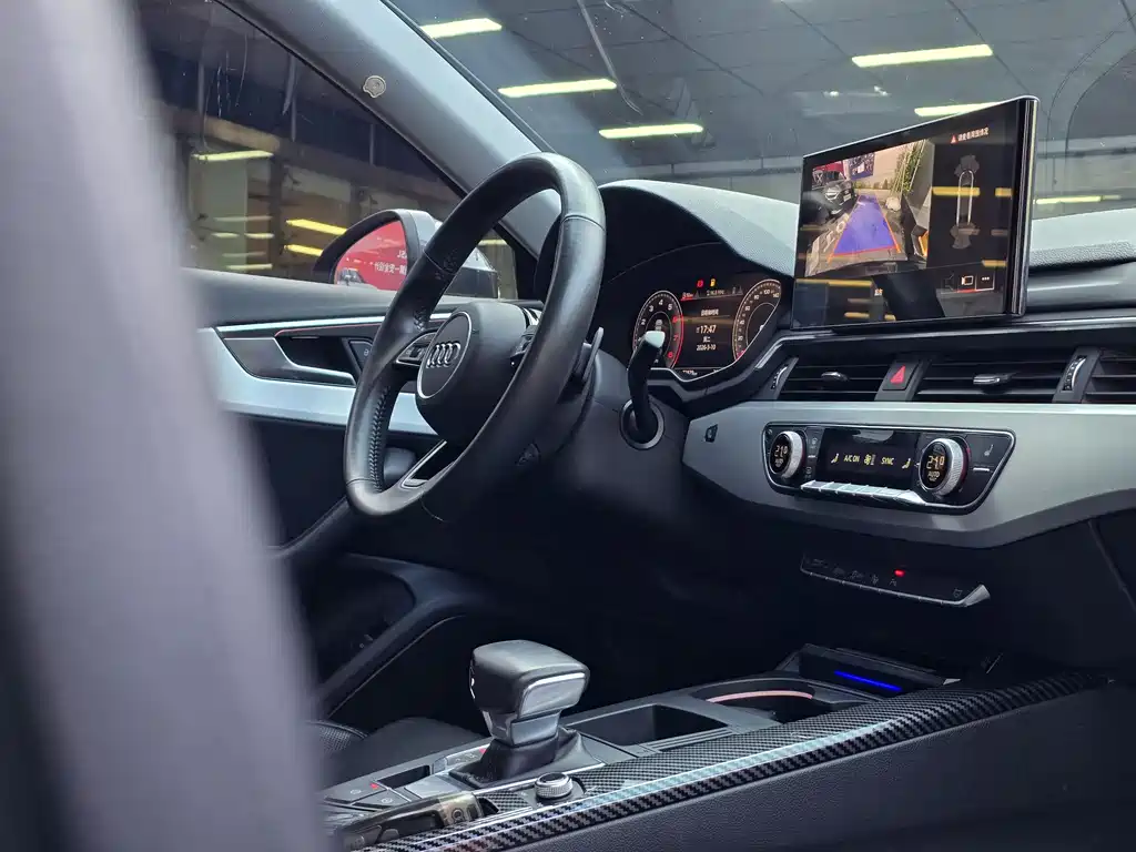 Audi A4L 2020 40 TFSI quattro luxury and dynamic model купить на сайте DeffCars