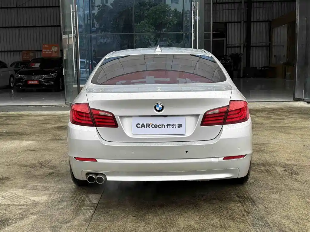 BMW 5 Series 2011 520Li Elegant купить на сайте DeffCars