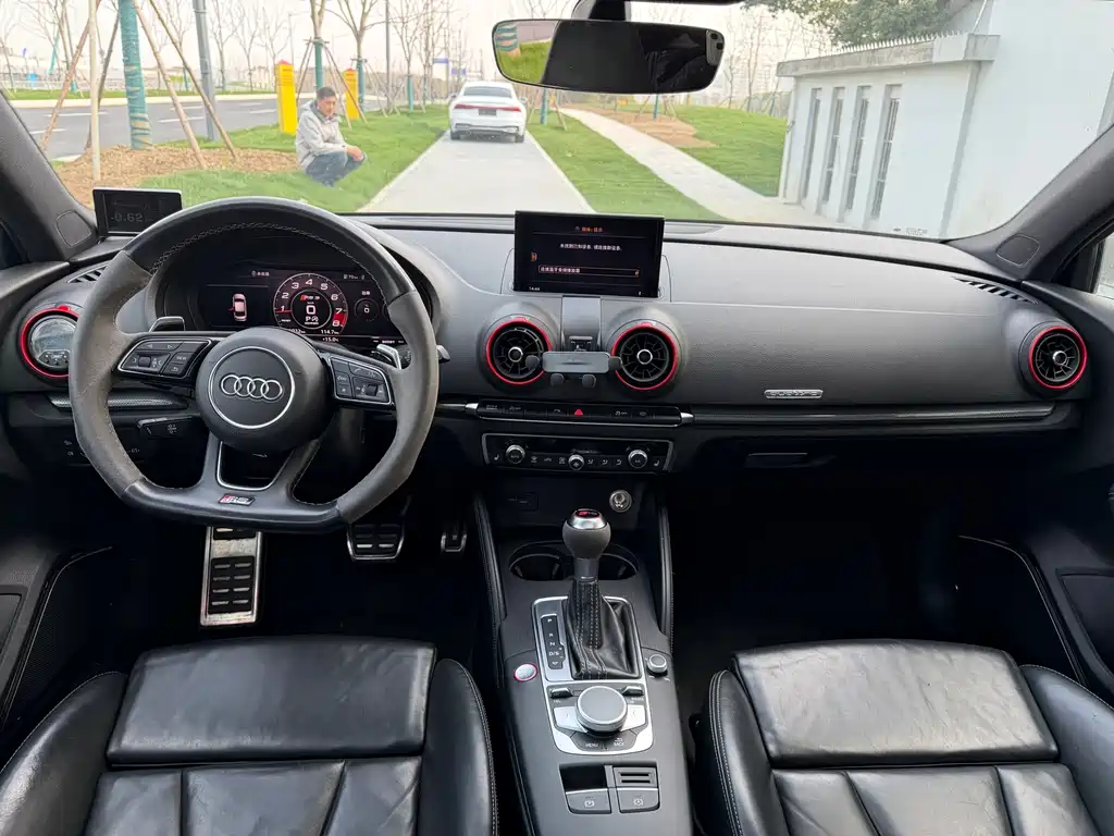 Audi RS 3 2017 RS 3 2.5T Limousine купить на сайте DeffCars