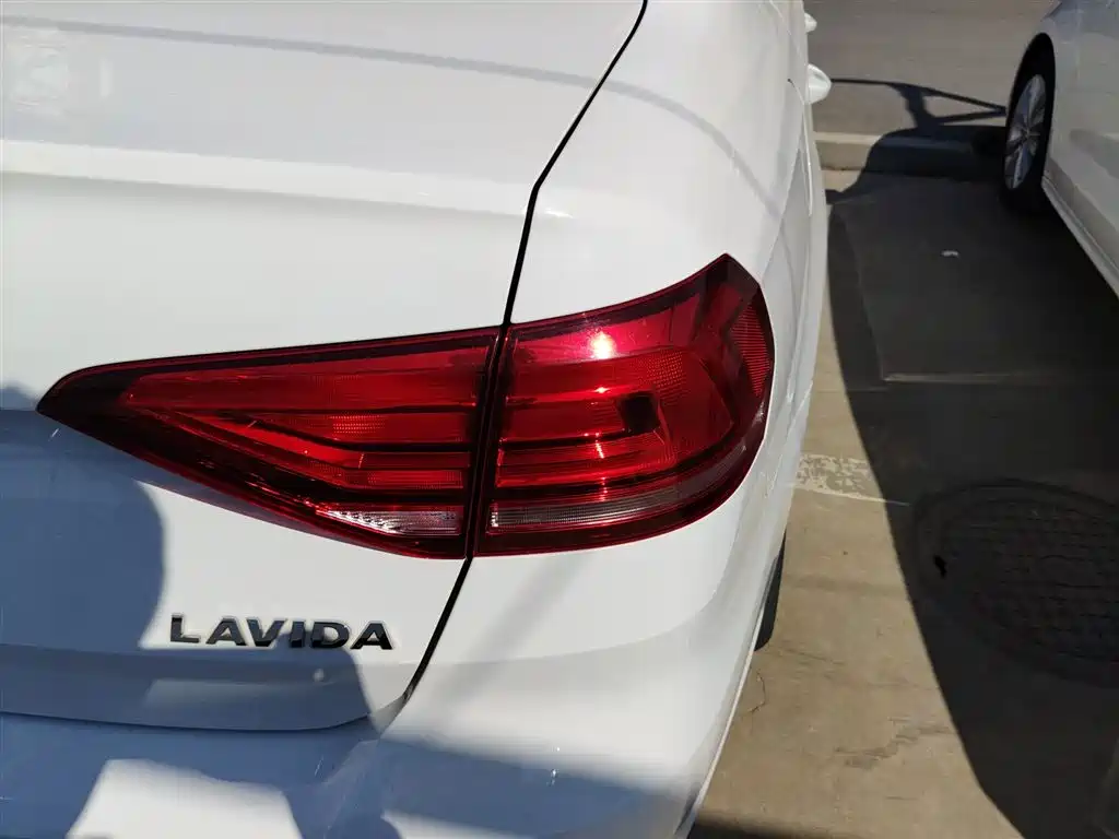 Lavida 2019 Lavida Qihang 1.5L Automatic Fashion Edition National VI купить на сайте DeffCars