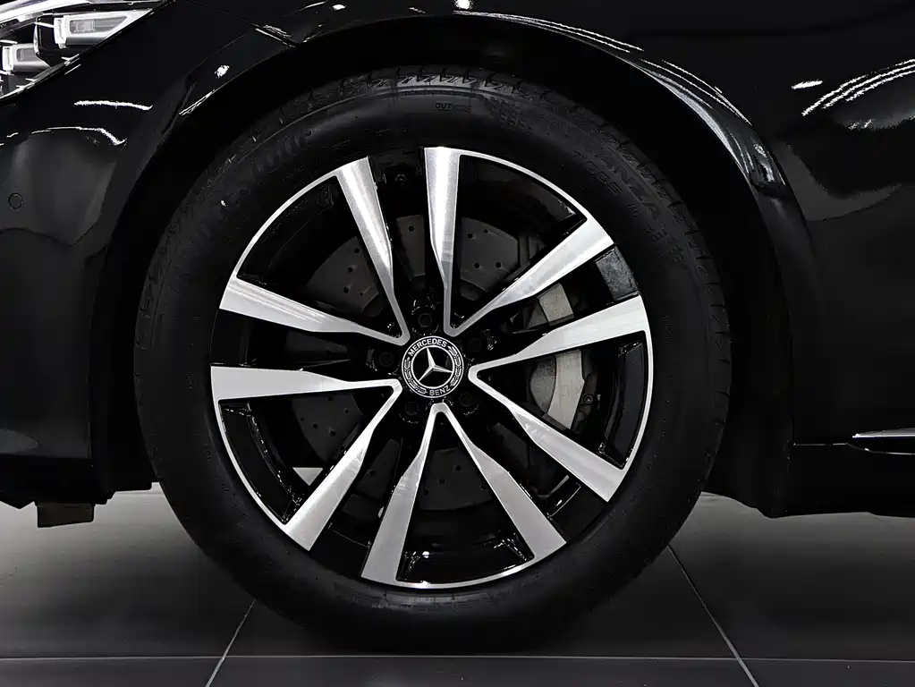 Mercedes-Benz S-Class 2023 S 400 L Luxury Model купить на сайте DeffCars