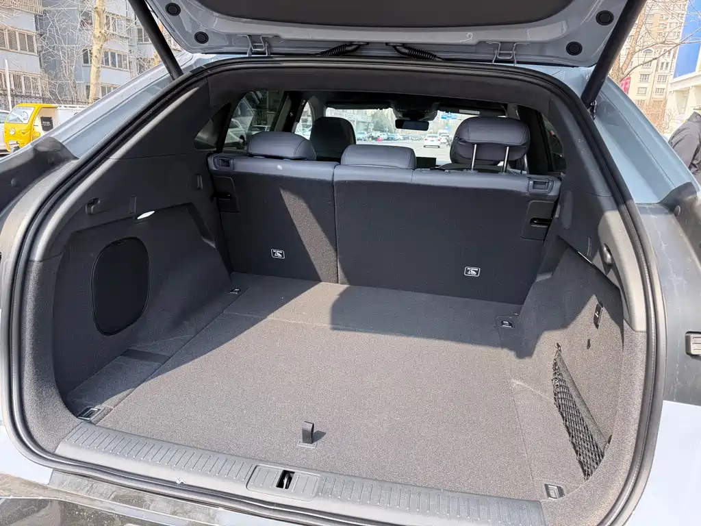 Xpeng G7 2025 Model 702 Super Long Battery Life Max купить на сайте DeffCars