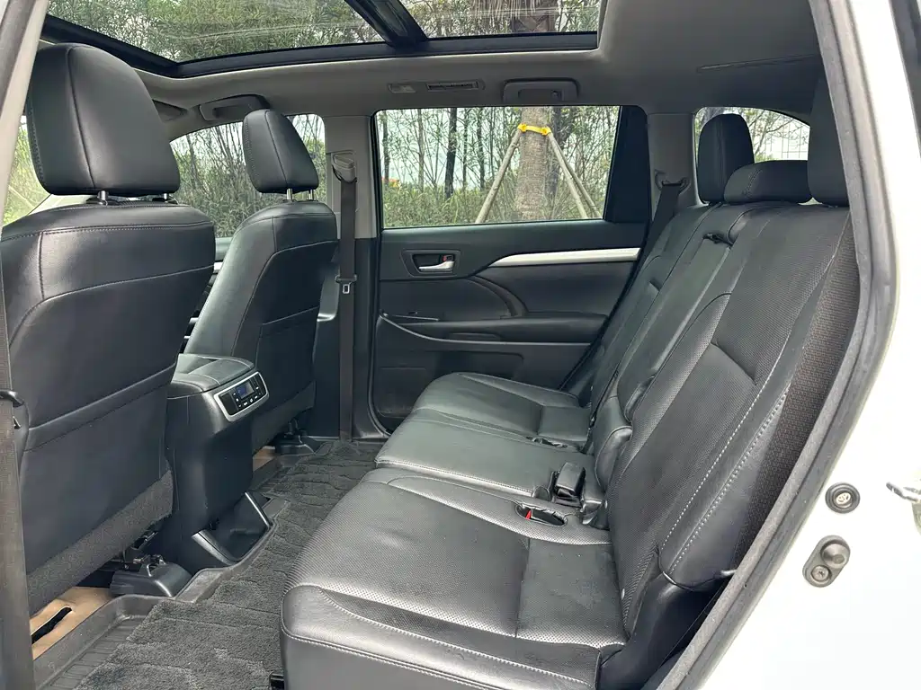 Highlander 2017 2.0T four-wheel drive luxury version 7 seats купить на сайте DeffCars