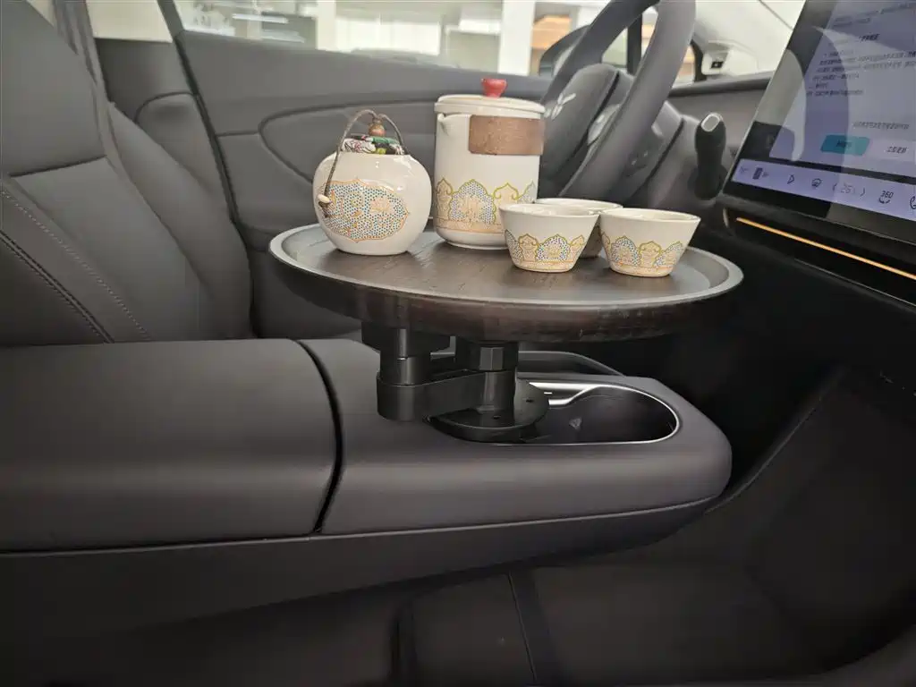 Hongqi Tiangong 05 2025 550 Smart Select Edition купить на сайте DeffCars