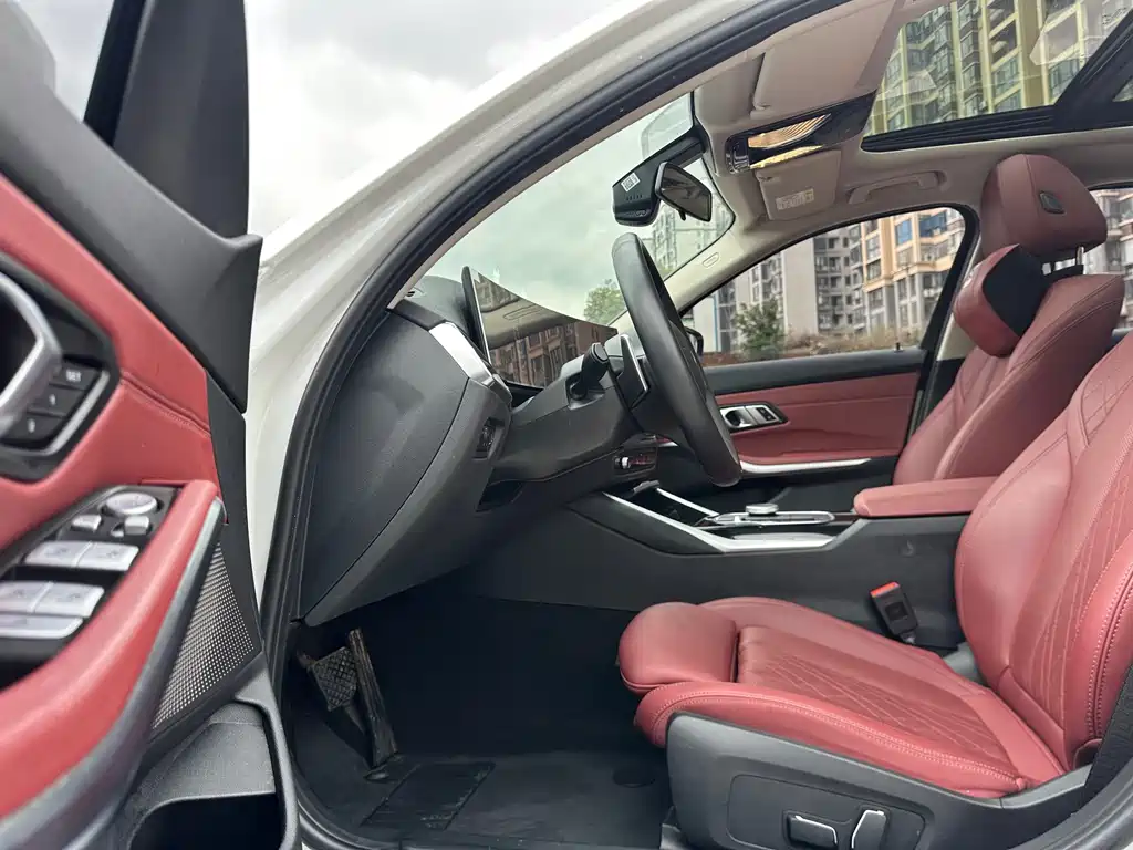 BMW 3 Series 2024 320Li M Sports Package купить на сайте DeffCars