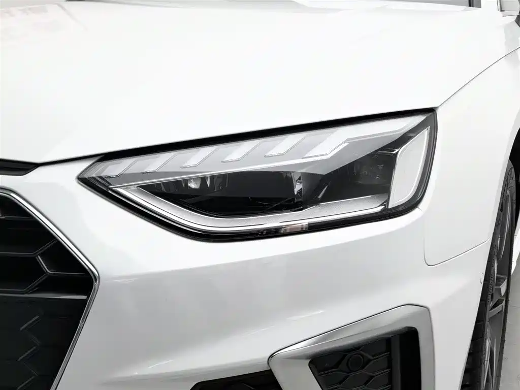 Audi A4L 2020 40 TFSI luxury and dynamic model купить на сайте DeffCars