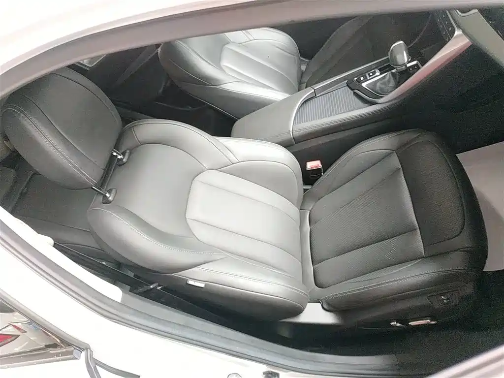 Dongfeng Fengshen AX7 2019 1.6T automatic AI pilot type National V купить на сайте DeffCars