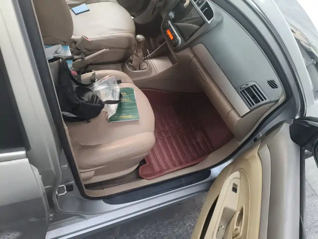 Sylphy 2012 Classic 1.6XE Manual Comfort Edition купить на сайте DeffCars