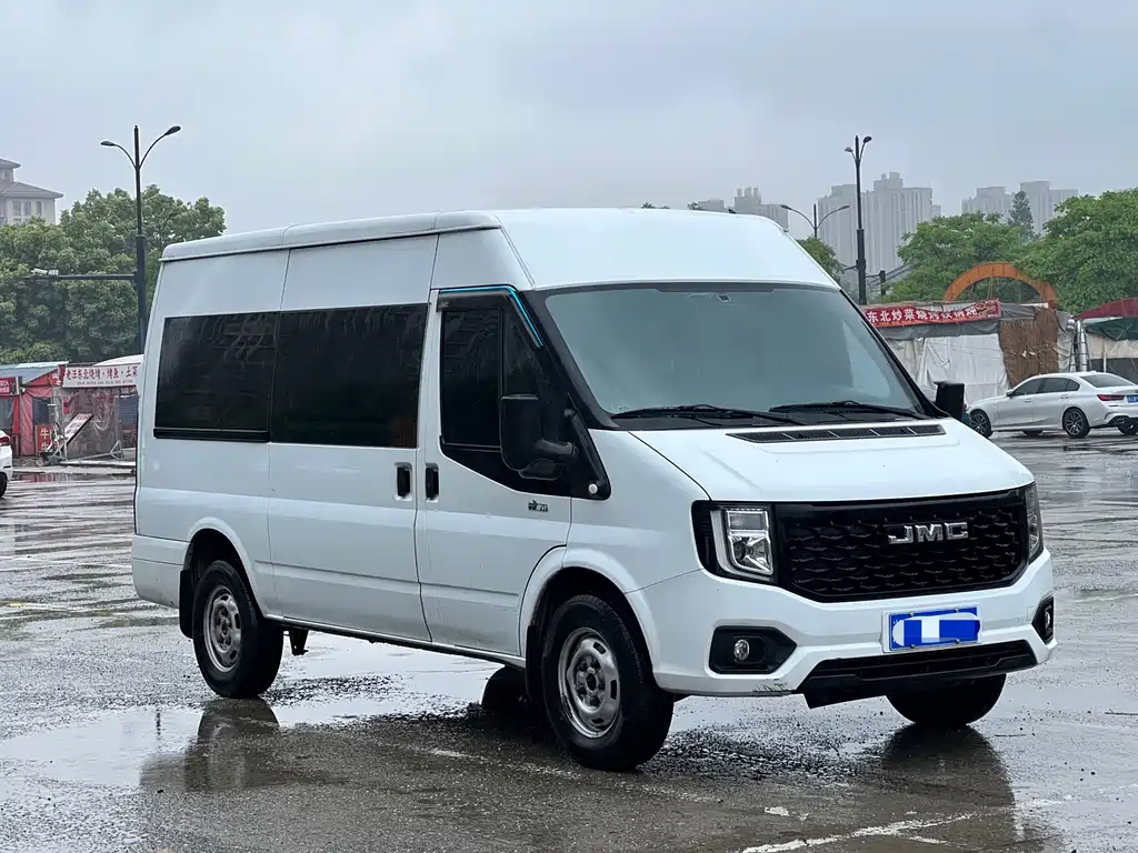 Jiangling Fushun 2023 2.0T manual mid-axle mid-top commercial multi-purpose passenger car with 7 seats купить на сайте DeffCars