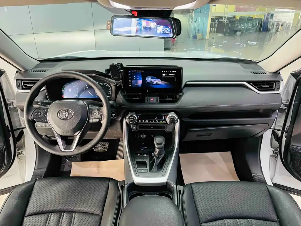 RAV4 Rongfang 2023 Dual Engine 2.5L E-CVT Two-wheel Drive Elite Edition купить на сайте DeffCars