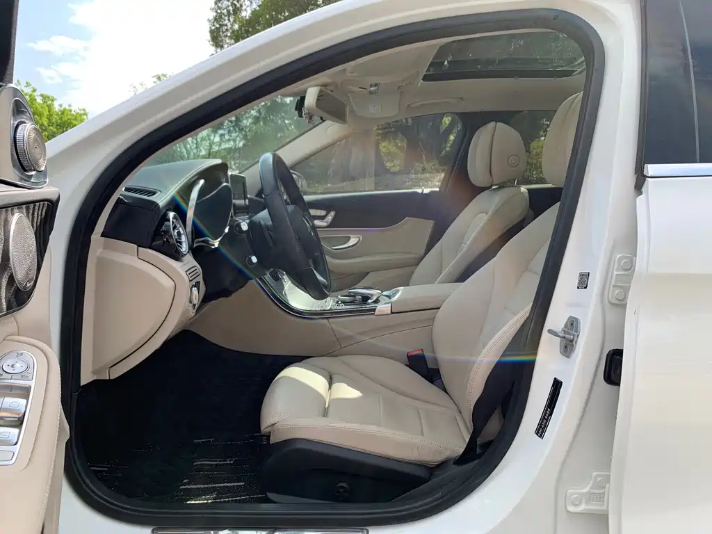 Mercedes-Benz C-Class 2015 facelift C 200 L sporty купить на сайте DeffCars