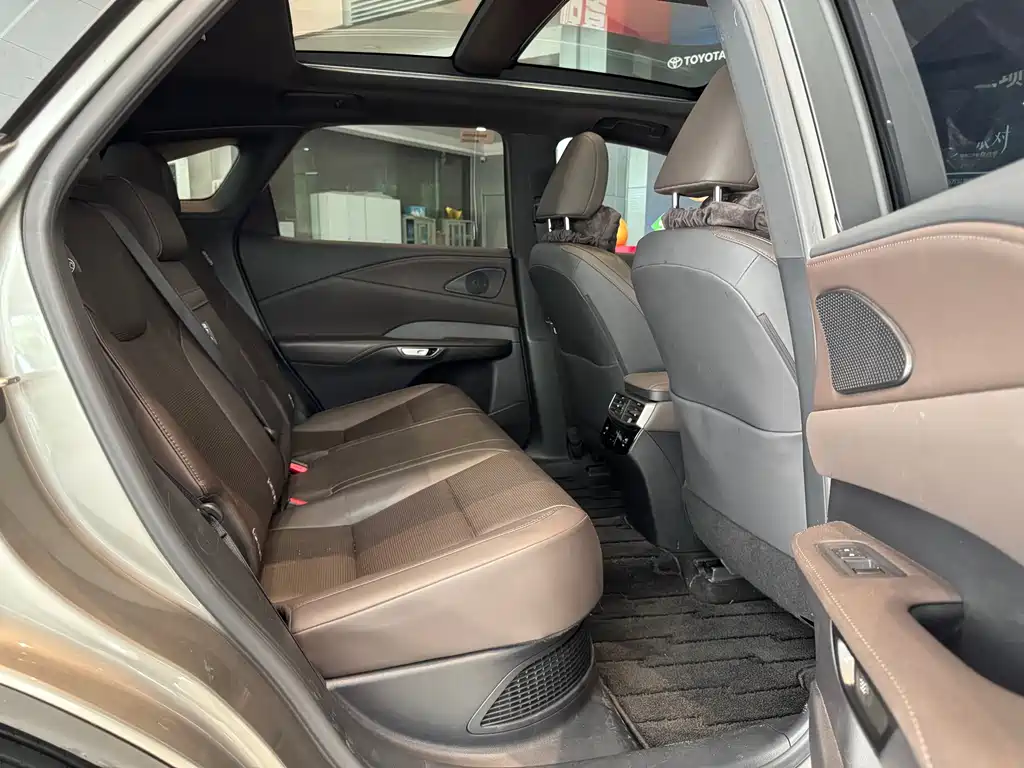 Lexus RX 2023 350h four-wheel drive premium version купить на сайте DeffCars