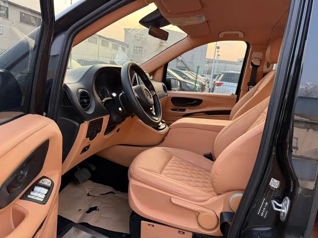 Vito 2021 2.0T Business Edition 7 seats купить на сайте DeffCars