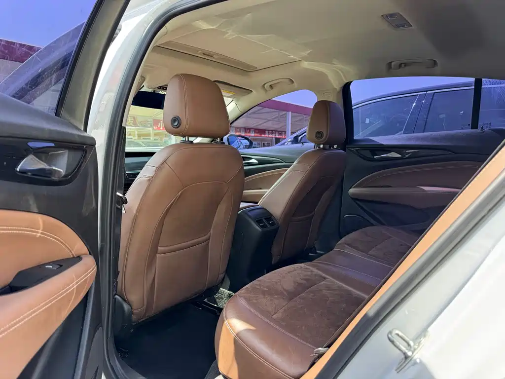 Regal 2017 20T luxury model купить на сайте DeffCars
