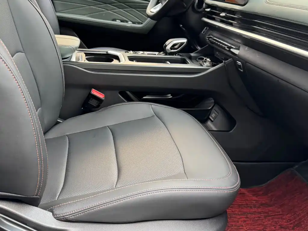 Haoyue L 2024 2.0T DCT premium model купить на сайте DeffCars