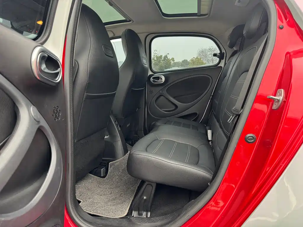 smart forfour 2016 0.9T 66kW Pioneer Edition купить на сайте DeffCars