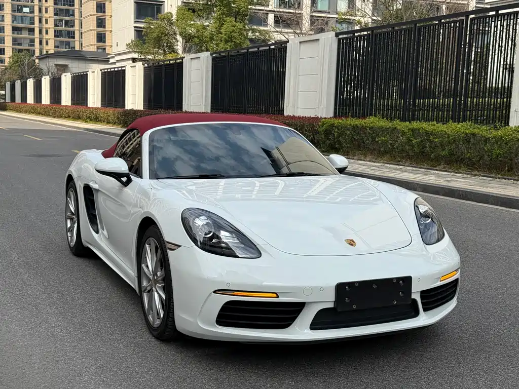 Porsche 718 2018 Boxster 2.0T купить на сайте DeffCars
