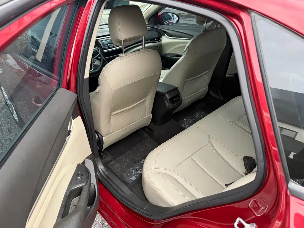 Yinglang 2018 15T Manual Elite National V купить на сайте DeffCars