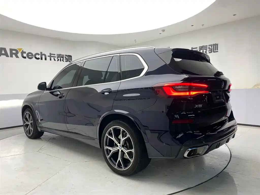 BMW X5 2022 facelift xDrive 40Li M sports package купить на сайте DeffCars