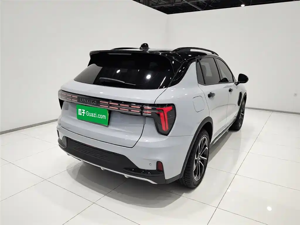 Lynk & Co 01 2023 1.5TD EM-F PM купить на сайте DeffCars