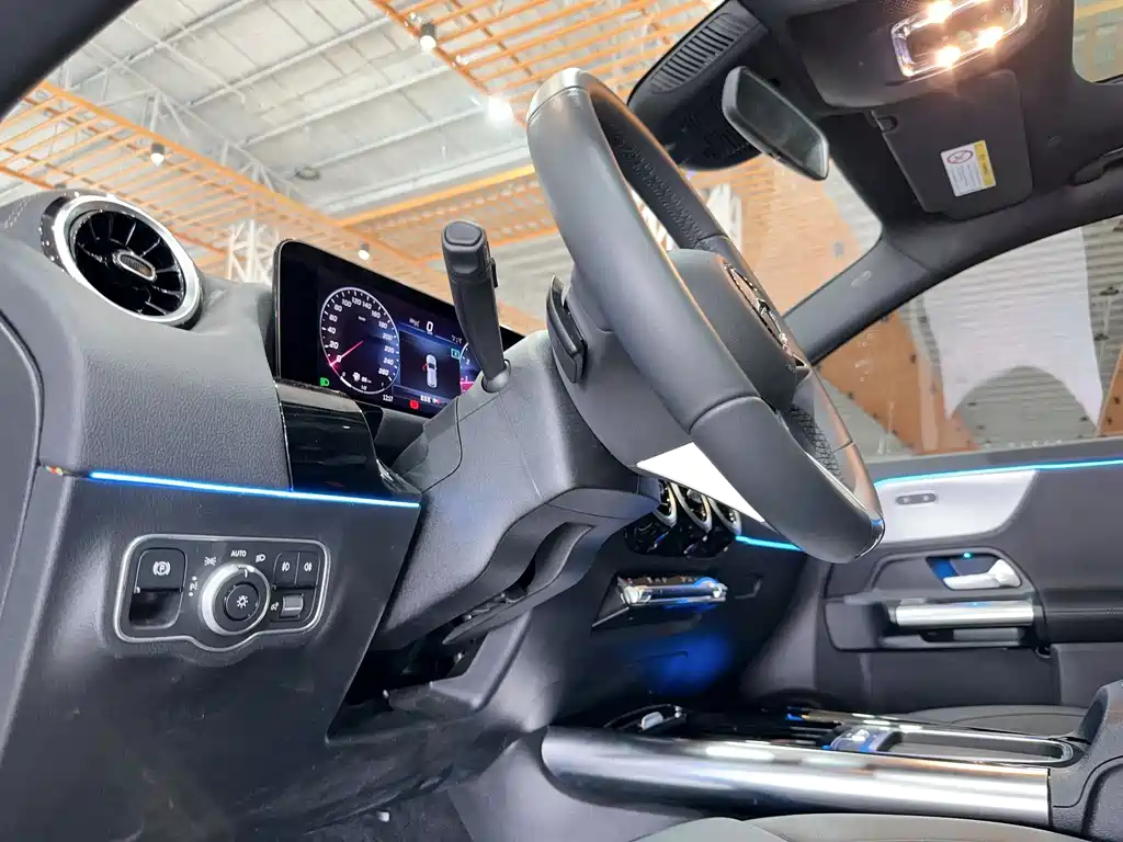 Mercedes-Benz GLA 2025 GLA 200 купить на сайте DeffCars