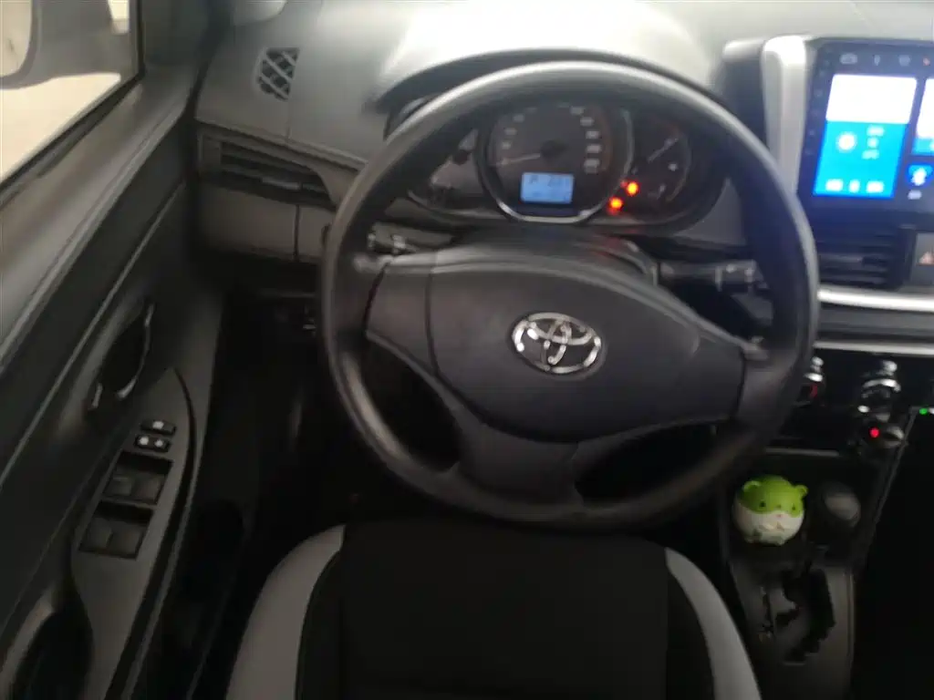 YARiS L Zhixuan 2020 Zhixuan X 1.5L CVT leading version купить на сайте DeffCars